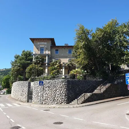 Jure - Vlasta Lovran